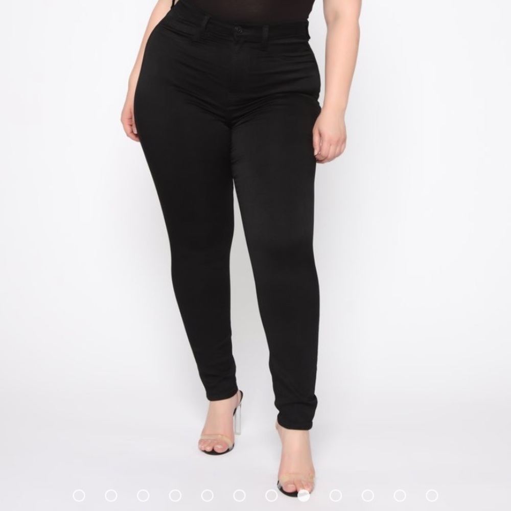 Black fashion nova jeans